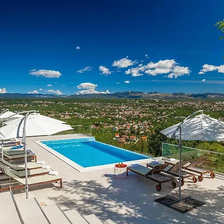 Beautiful In With Outdoor Swimming Pool Holiday home Opatija